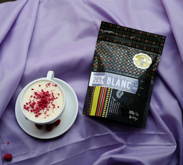 tasse de chocolat blanc en poudre la boheme